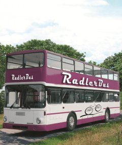 Der Radlerbus der DNV-Tours verbindet Radfahren und Busreisen in einem Reiseerlebnis VIA REGIA.