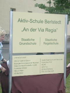 Grund- und Regelschule in Berlstedt haben sich für den gemeinsamen neuen Namen Aktivschule Berlstedt 'An der Via Regia' entschieden