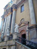 Die barocke Franziskanerkirche gehört zu den architektonischen Kleinodien der Stadt am San.